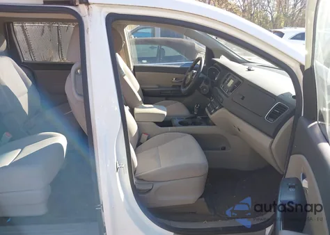 2015 Kia Sedona Lx z USA, uszkodzony, nr VIN KNDMB5C10F6032062